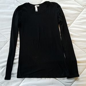Long sleeve tee